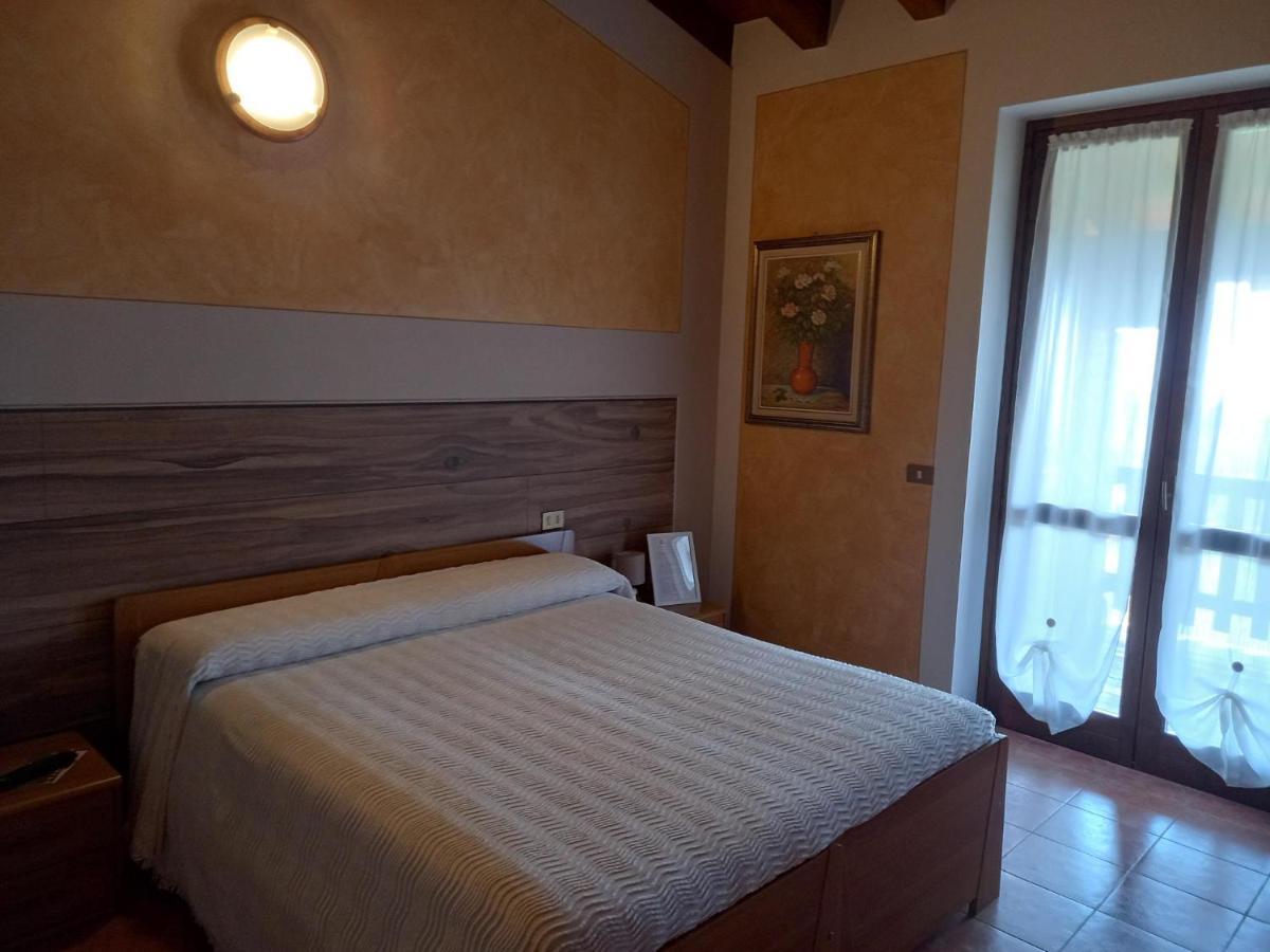 Agriturismo Dell'Altopiano Serle エクステリア 写真