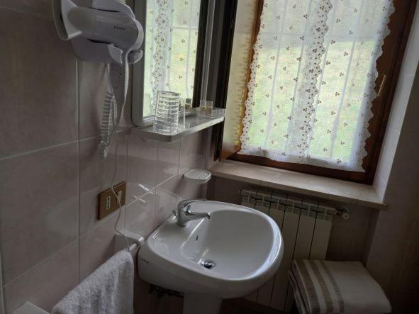 Agriturismo Dell'Altopiano Serle エクステリア 写真